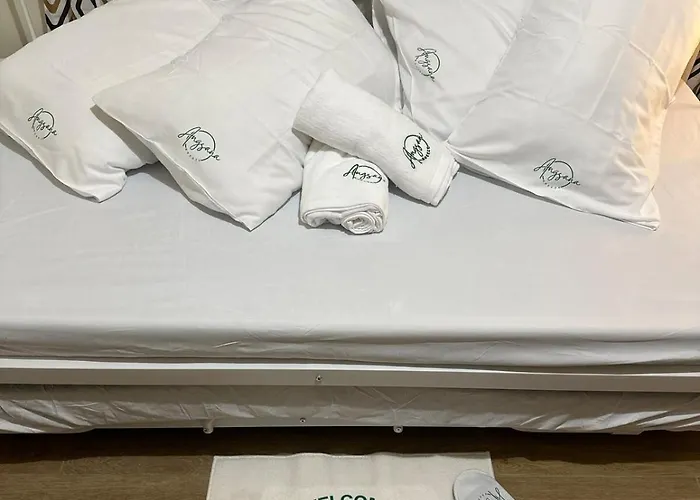 Apartment Angsana Breeze At Paseo Pinas