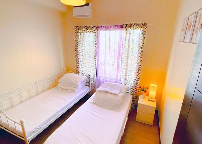 Apartment Angsana Breeze At Paseo Pinas